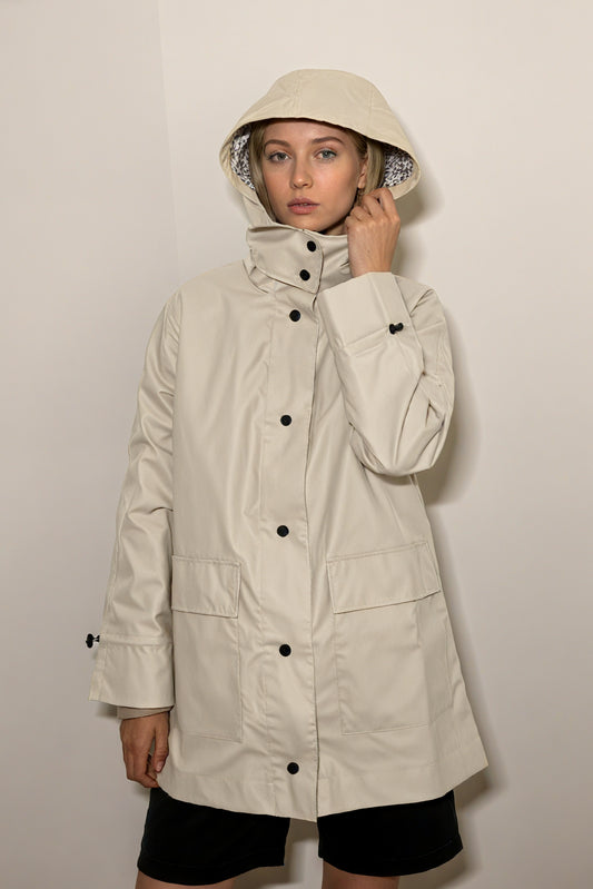 Lightweight Rain Coat, outdoor coat – Waterproof Raincoat  with Hood